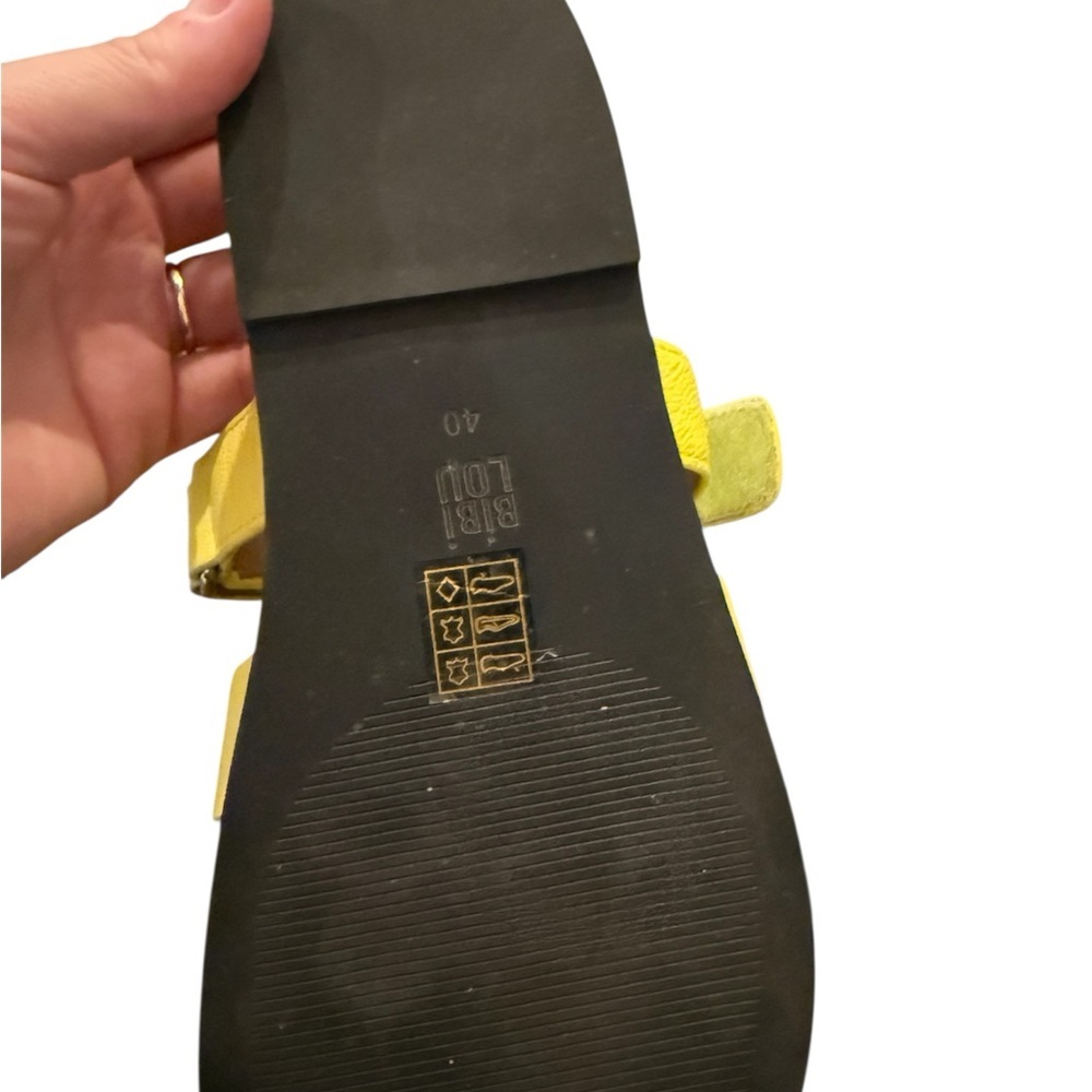 NWOB Bibi Lou Yellow leather colorful Cutout Slide Sandals Size 40/9.5 - Picture 4 of 7